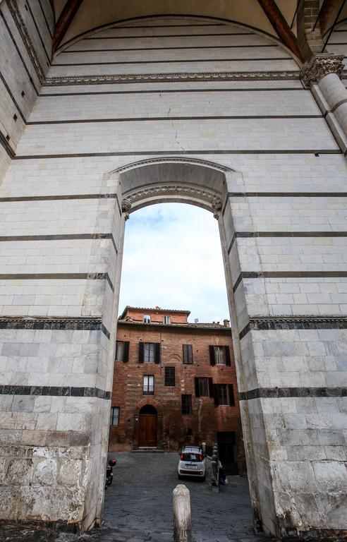 Palazzo Del Magnifico B&B Siena Zewnętrze zdjęcie